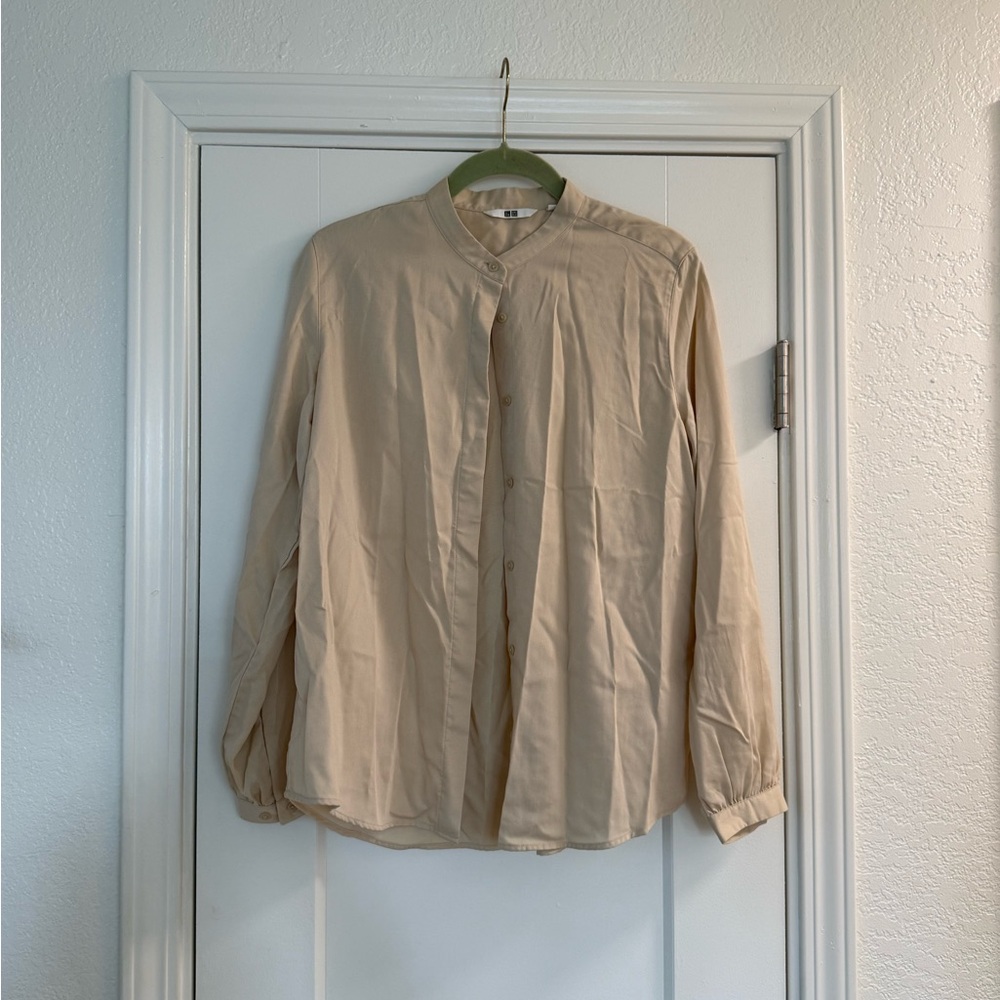 Uniqlo Beige Button-Up Shirt